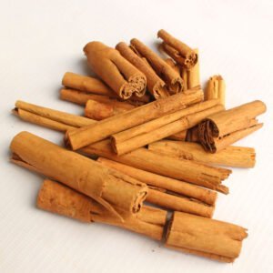 Ceylon cinnamon off-cuts